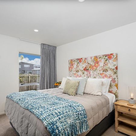 Ocean Serenity Apartments Whitianga Exterior photo
